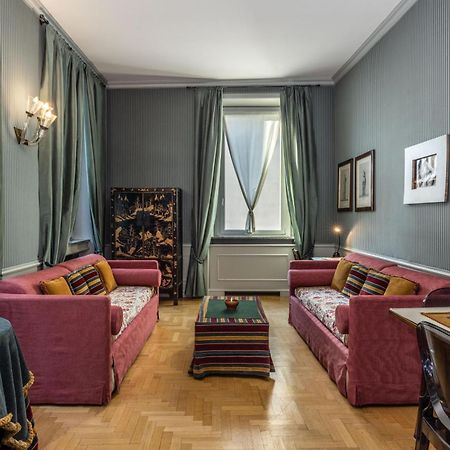Brera Vicolo Fiori Apartment Milan Exterior photo