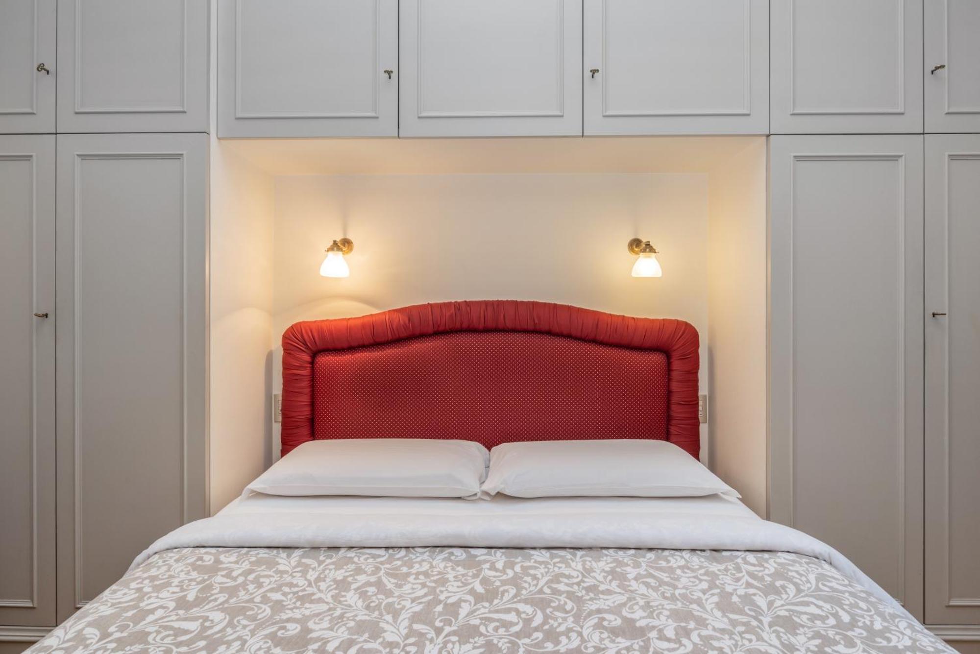 Brera Vicolo Fiori Apartment Milan Exterior photo
