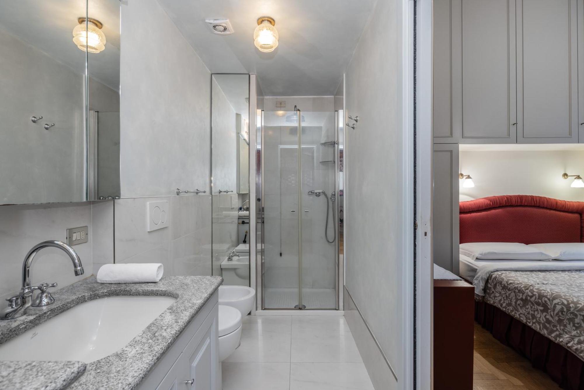 Brera Vicolo Fiori Apartment Milan Exterior photo